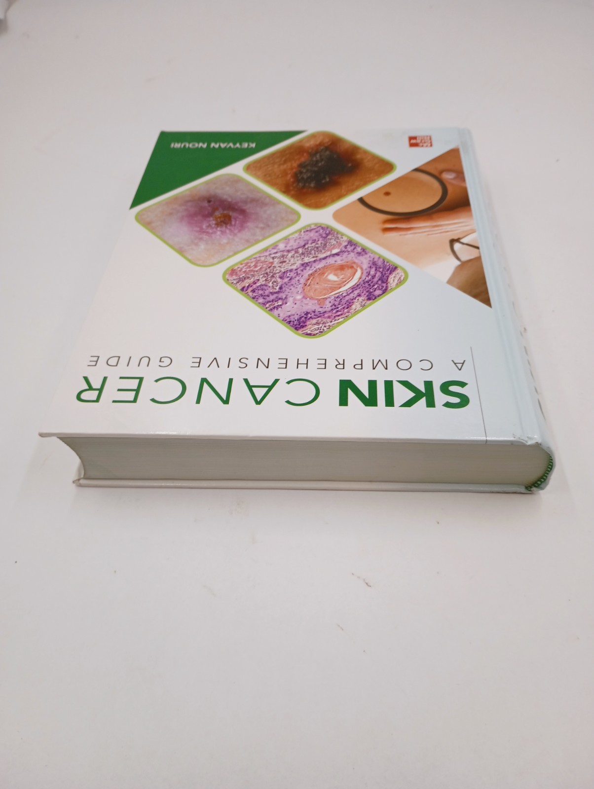 SKIN CANCER A COMPREHENSIVE GUIDE KEYVAN NOURI MCGRAW HILL TEXTBOOK HARDCOVER