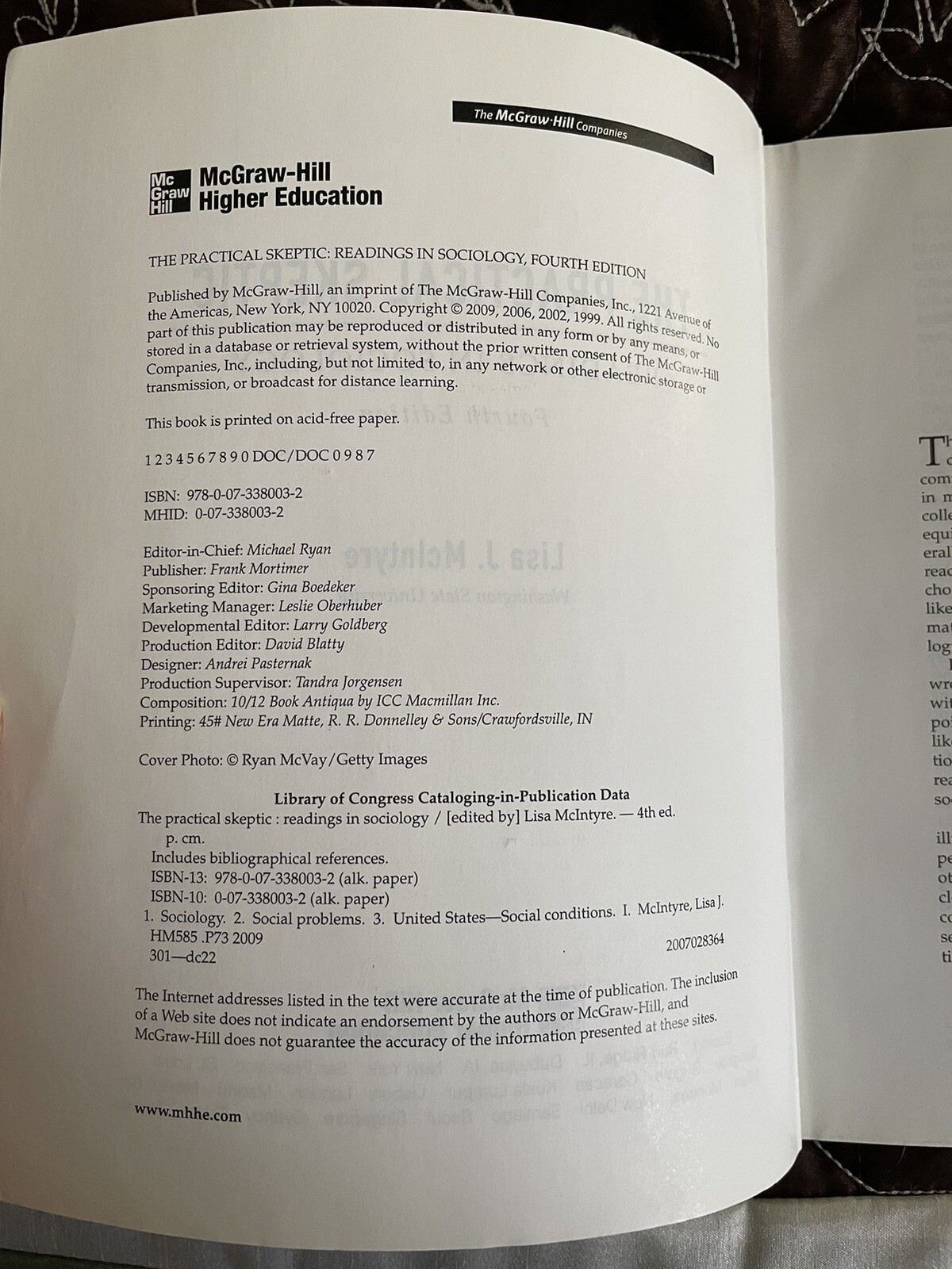 The Practical Skeptic : Readings in Sociology by Lisa J. McIntyre (2007,…