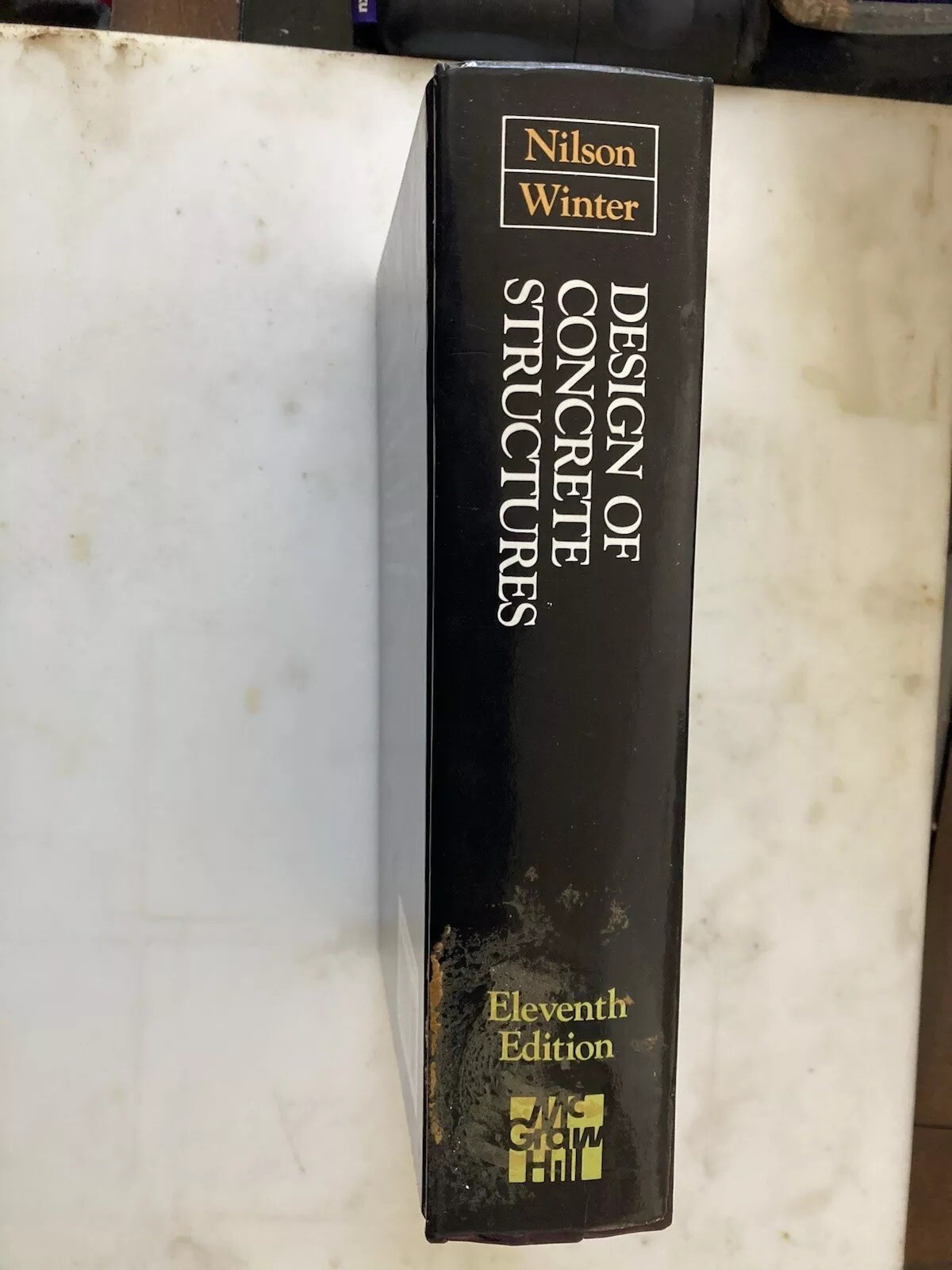 Design of Concrete Structures by Arthur Nilson, George Winter