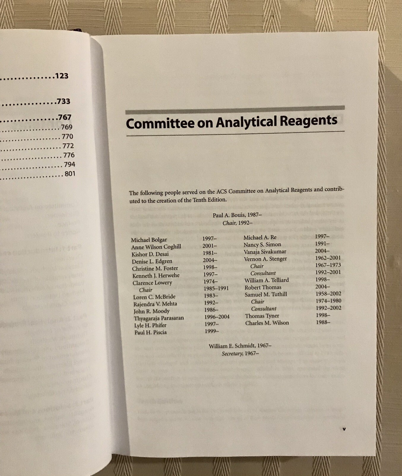 Reagent Chemicals: Specifications and Procedures (AMERICAN CHEMICAL SOCIETY, C..