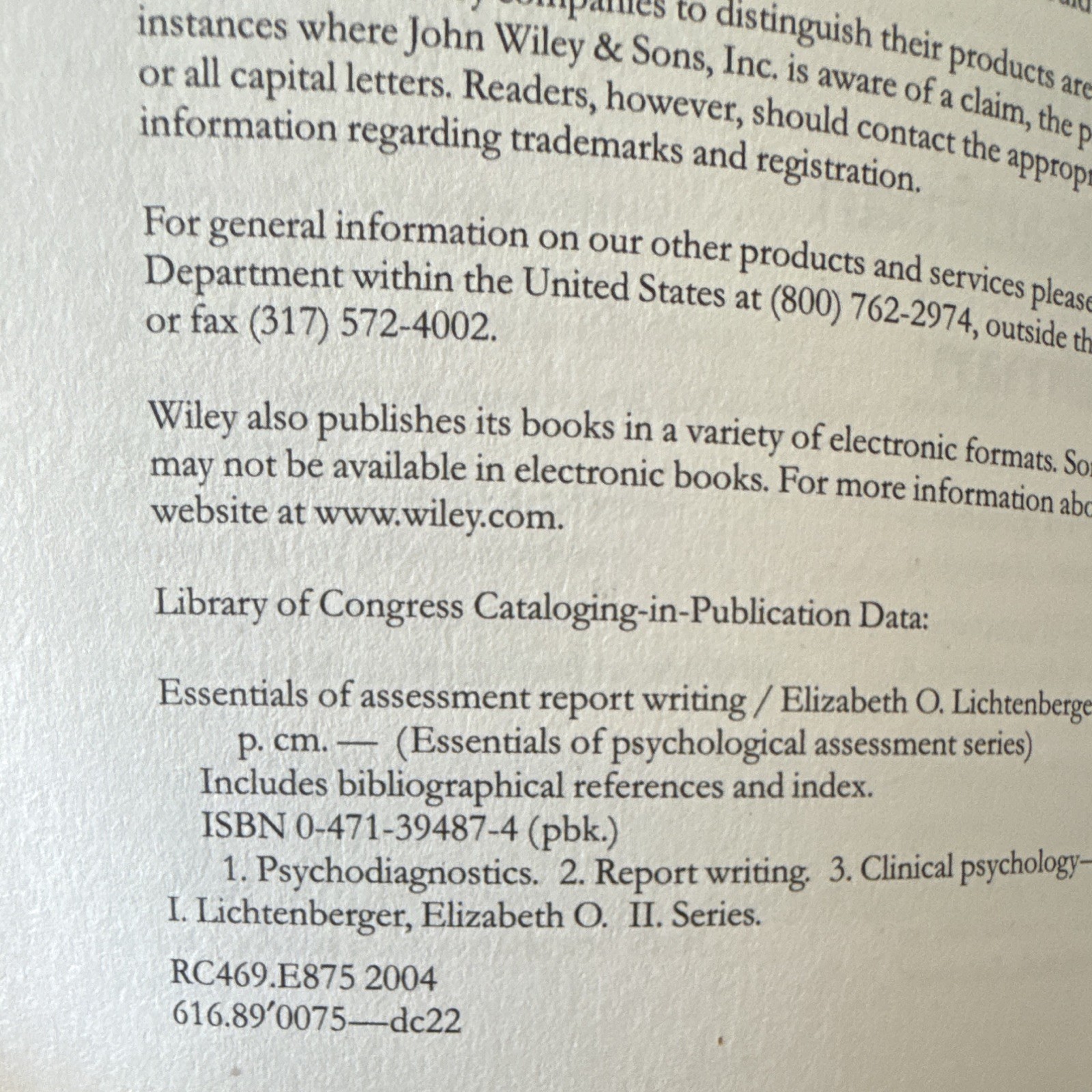 Wiley Essentials of Assessment Report Writing 2004 PB Lichtenberger/Mather