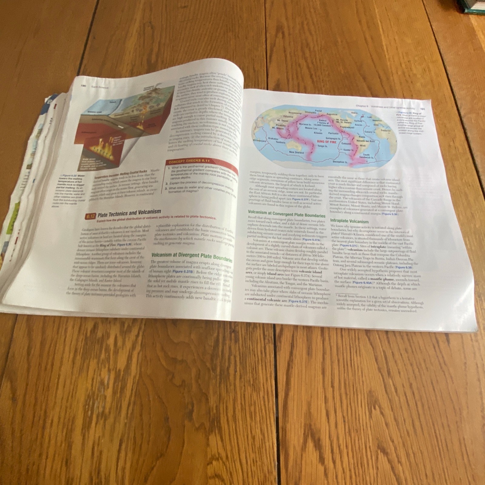 Earth Science 15th Edition Paperback