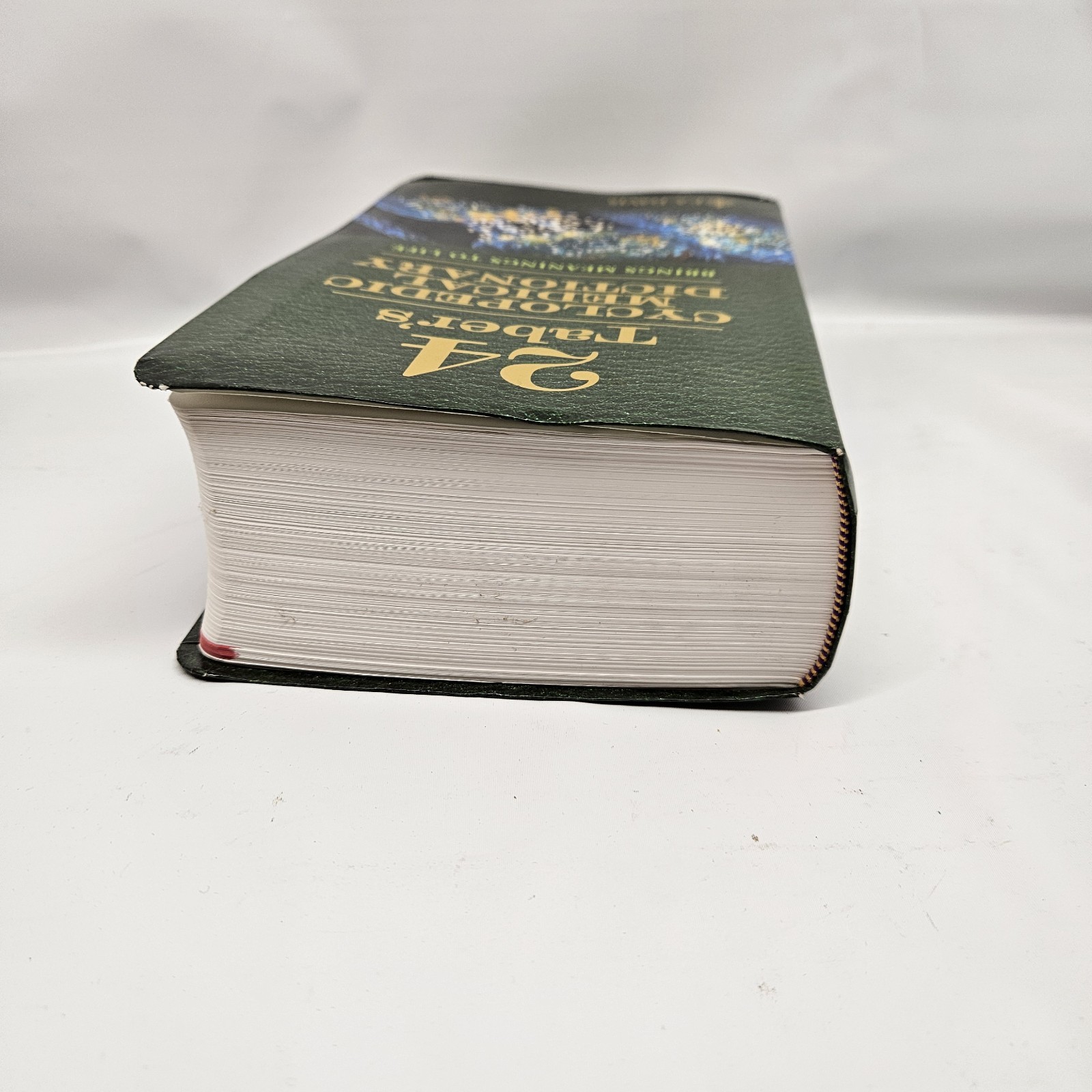 Taber’s Cyclopedic Medical Dictionary by Donald Venes 2021 Illustrated Paperback