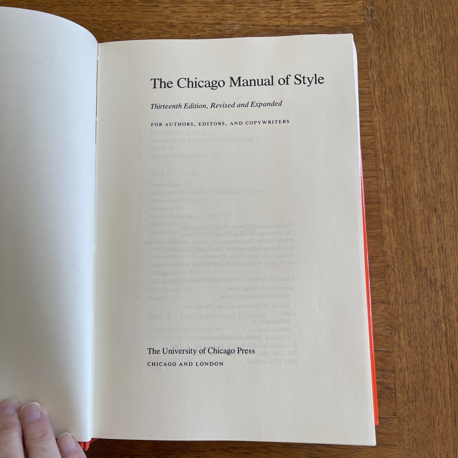 The Chicago Manual Of Style 13th Edition HCDJ 1982
