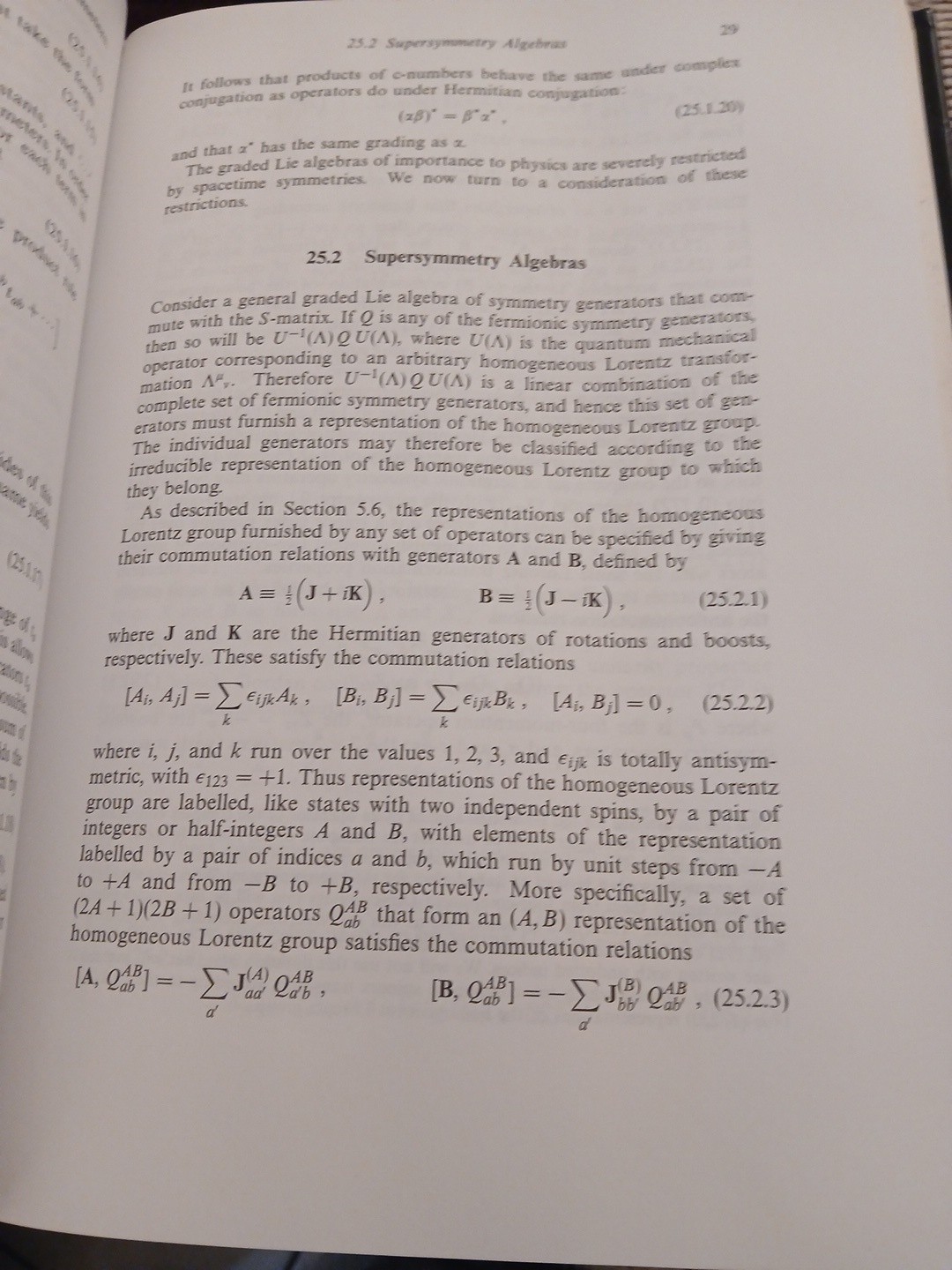 The Quantum Theory of Fields (The Quantum Theory of Fields 3 Volume HB/DJ