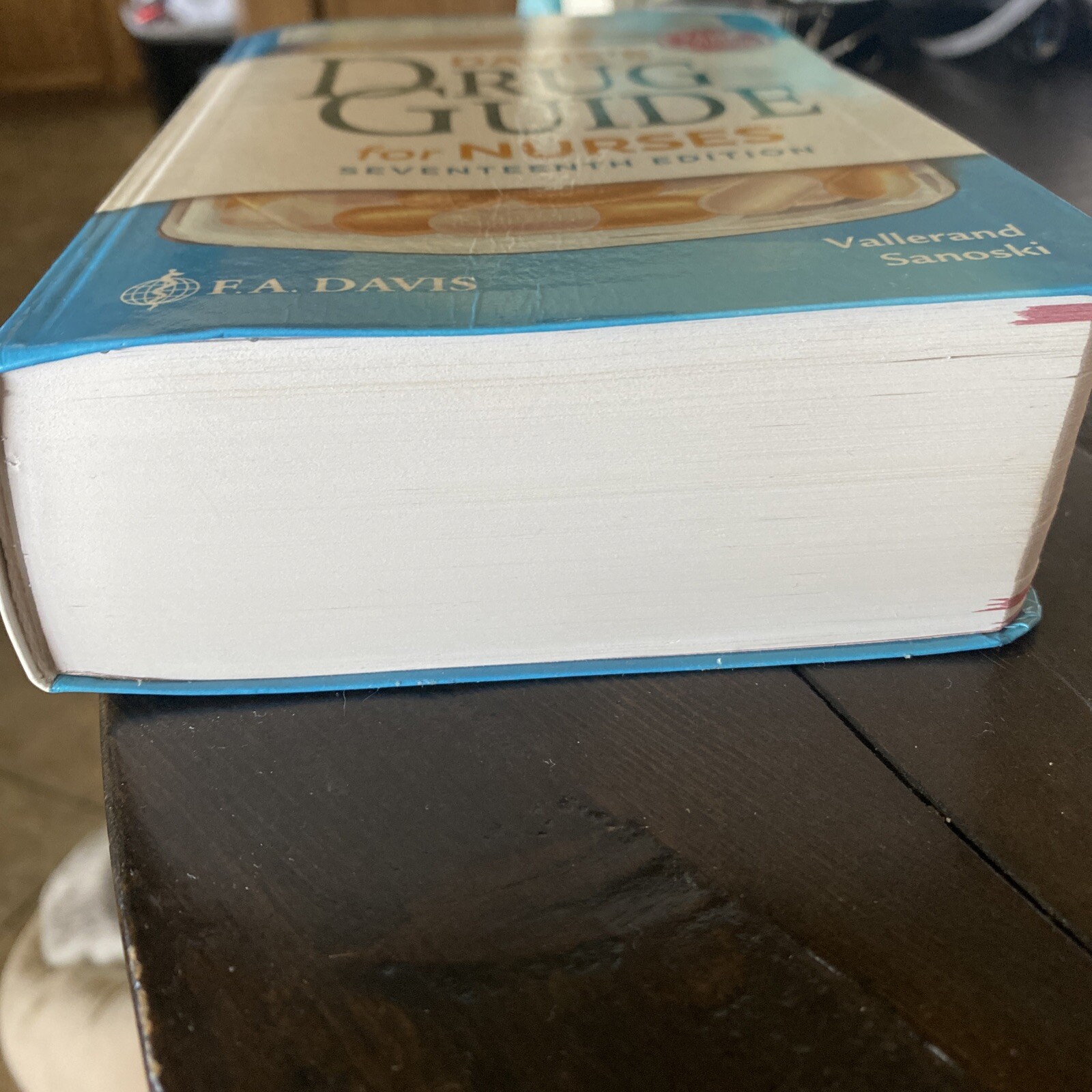 Davis’s Drug Guide for Nurses 17th Edition Vallerand Sanoski perfect condition