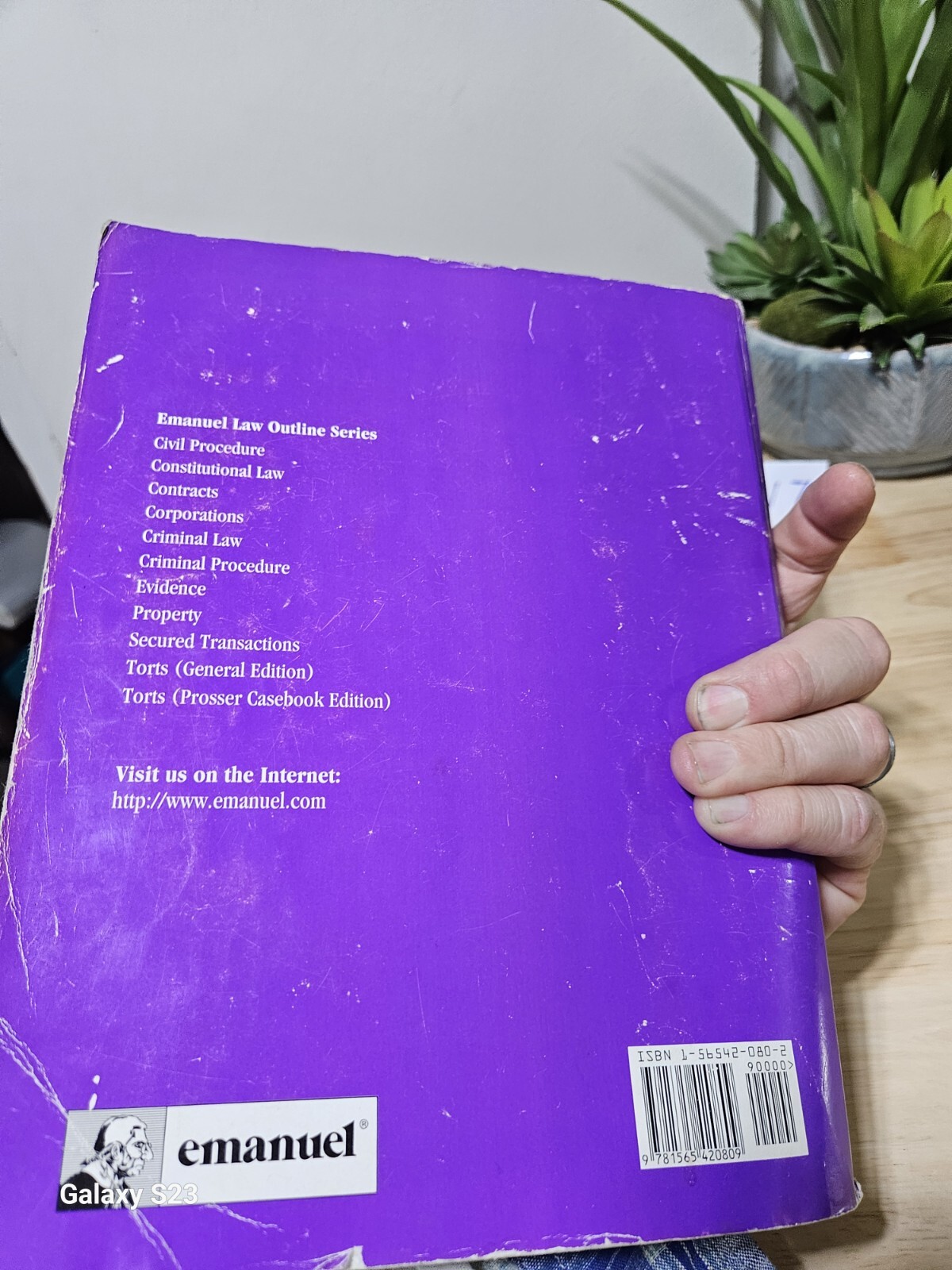 Emanuel Law Outlines for Torts by Steven L. Emanuel 1994 Softcover