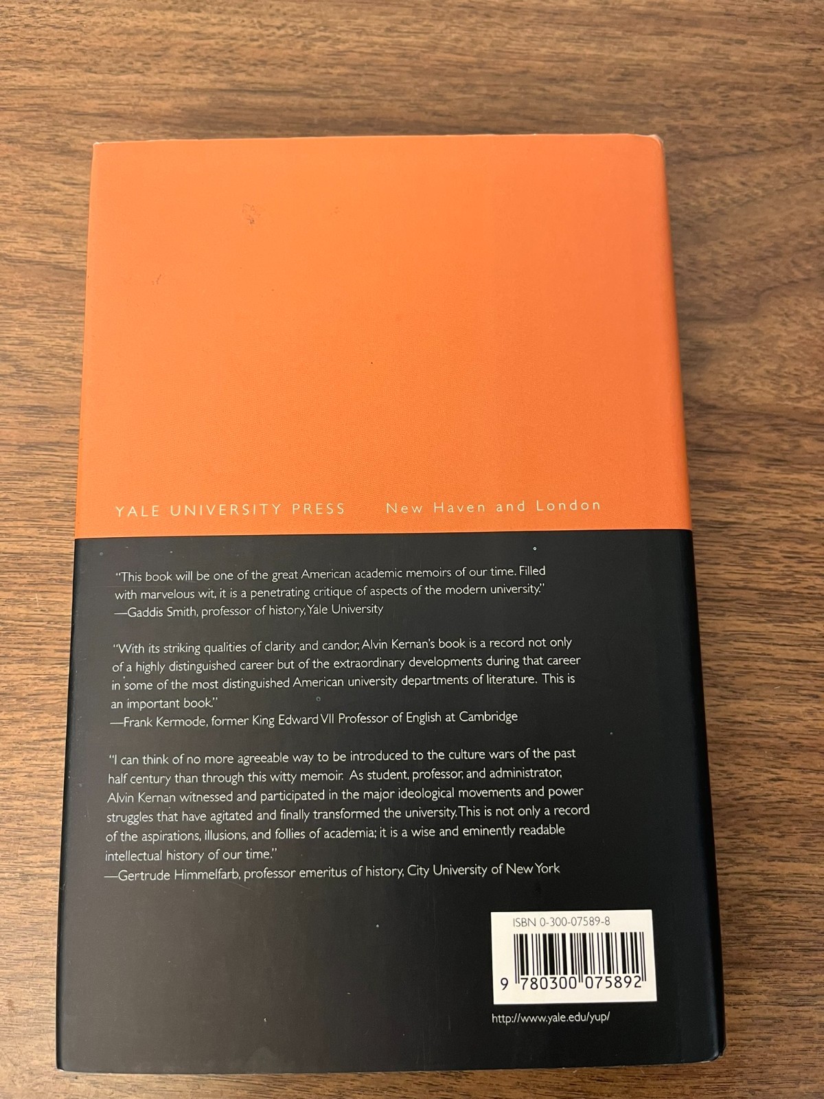 In Plato’s Cave – Alvin Kernan – YALE UNIVERSITY PRESS – Academic Autobiography