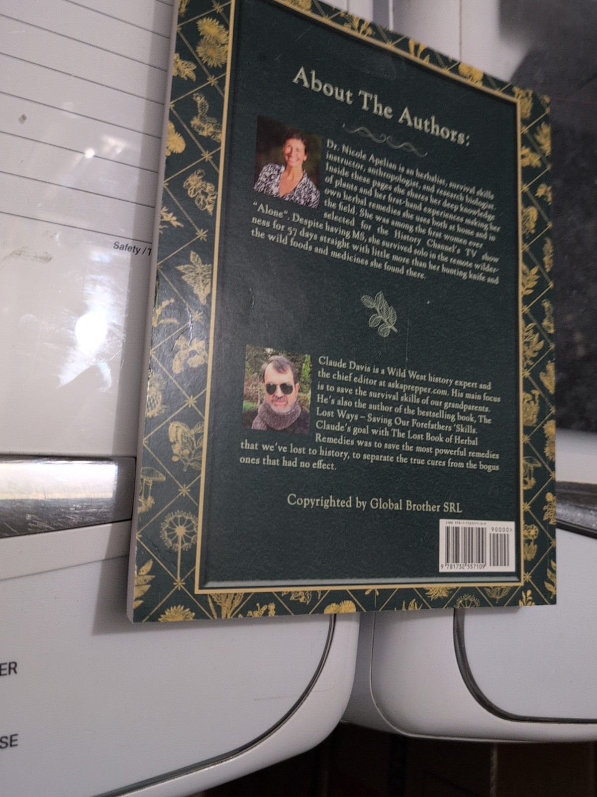 The Lost Book of Herbal Remedies (paperback with color pictures)