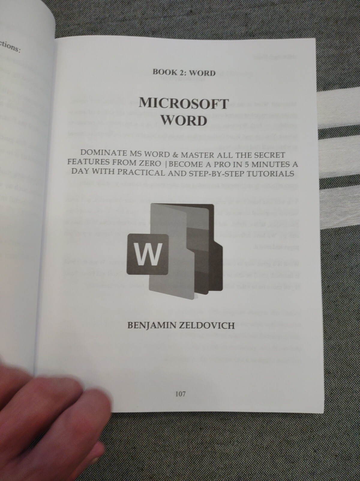 New*** Microsoft 365: 11 Books in 1: 2023 Ed. 11 Books in 1 by B. Zeldovich