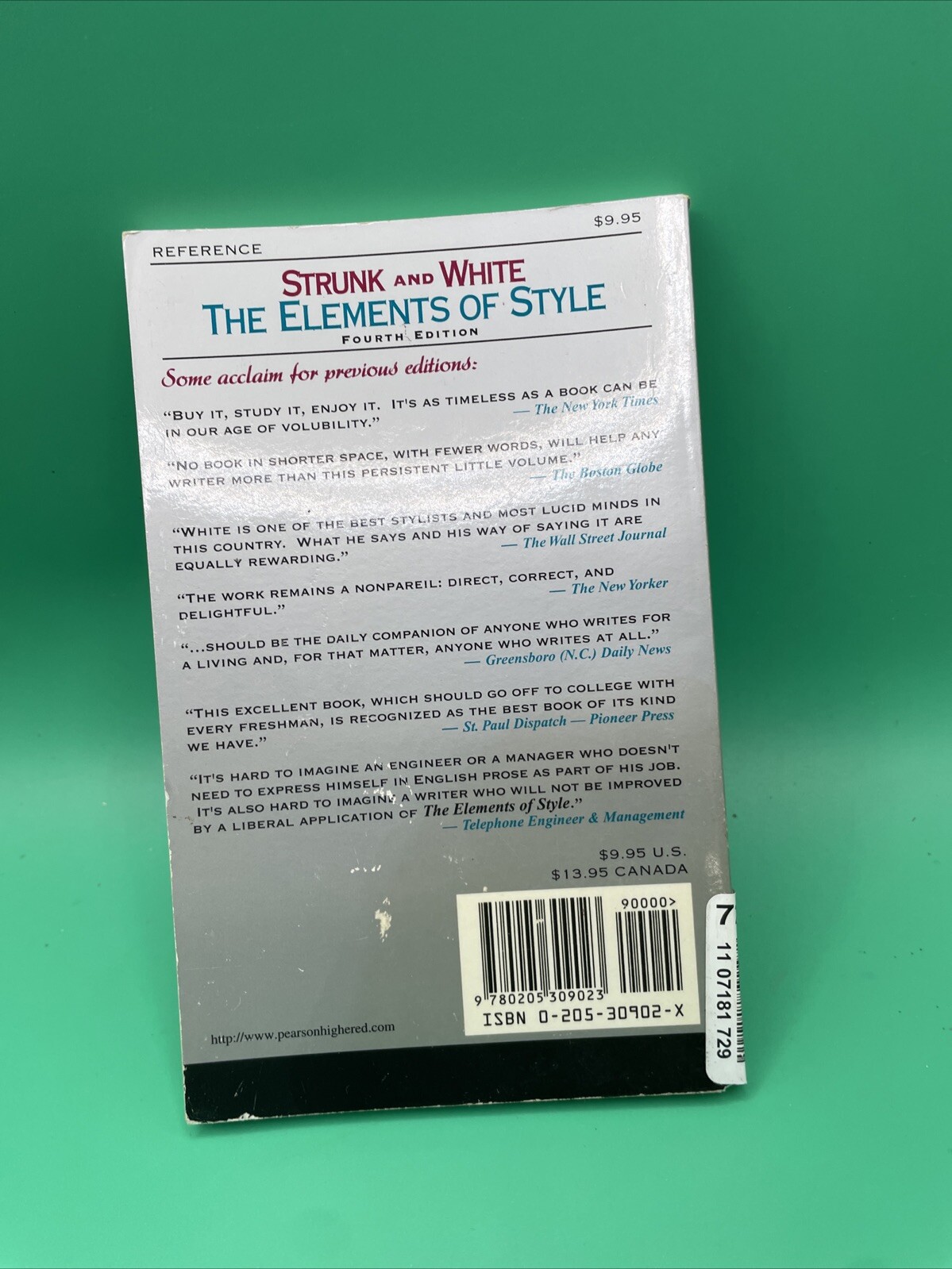 The Elements of Style by E. White, William Strunk Jr. and William Strunk (1999,