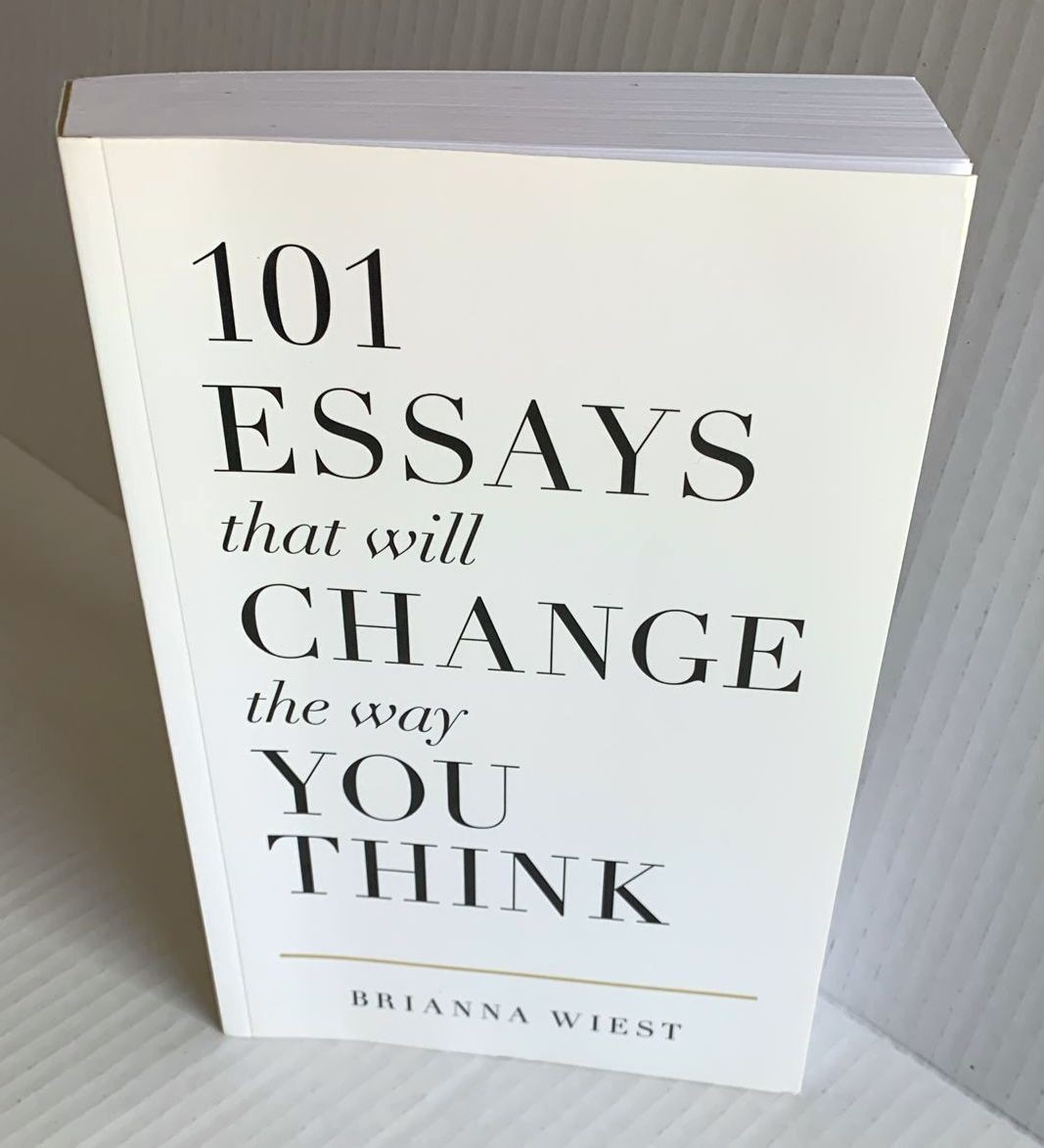 Brianna Wiest – 101 Essays That Will Change the Way You Think (2016, Paperback)