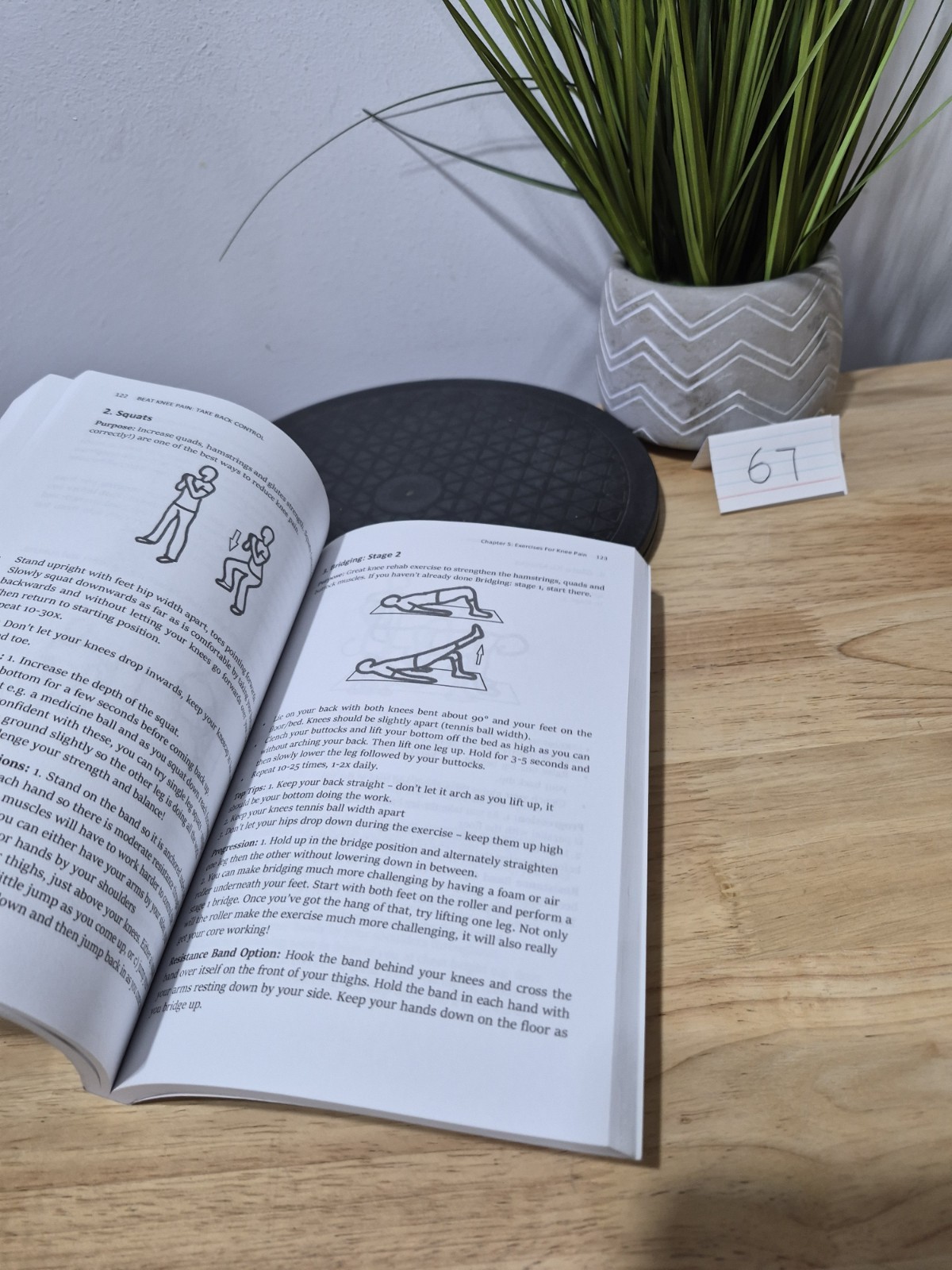 Beat Knee Pain: Take Back Control: The Ultimate Guide To Treating Your Own Knees