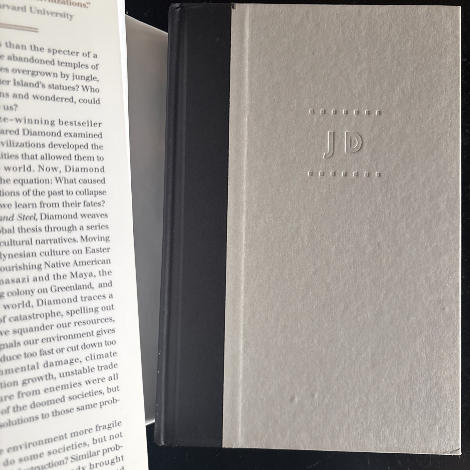 Collapse How Societies Choose to Fail or Succeed by Jared Diamond -HCDJ Good!