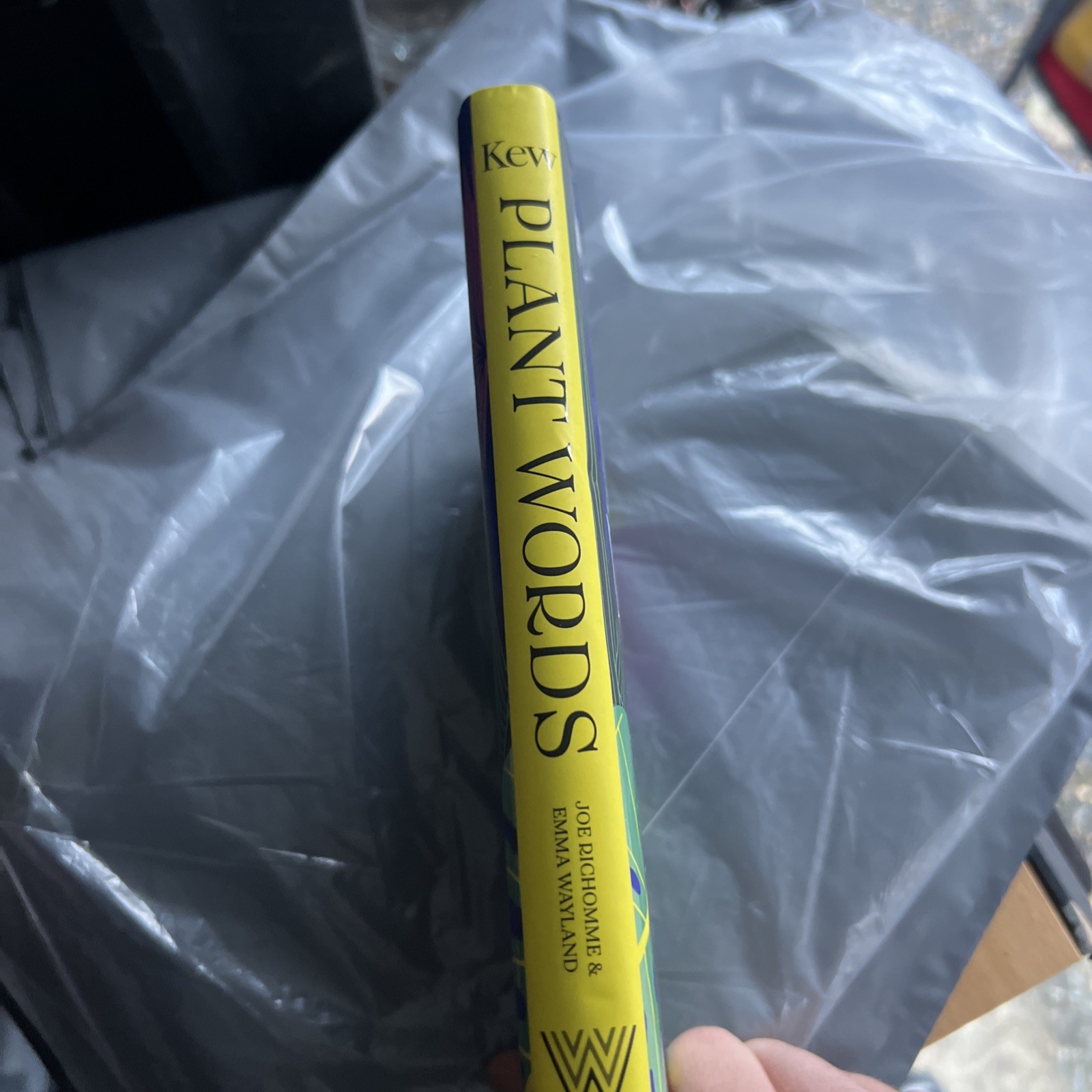 Kew – Plant Words: A book of 250 curious words for plant lovers | Hardcover