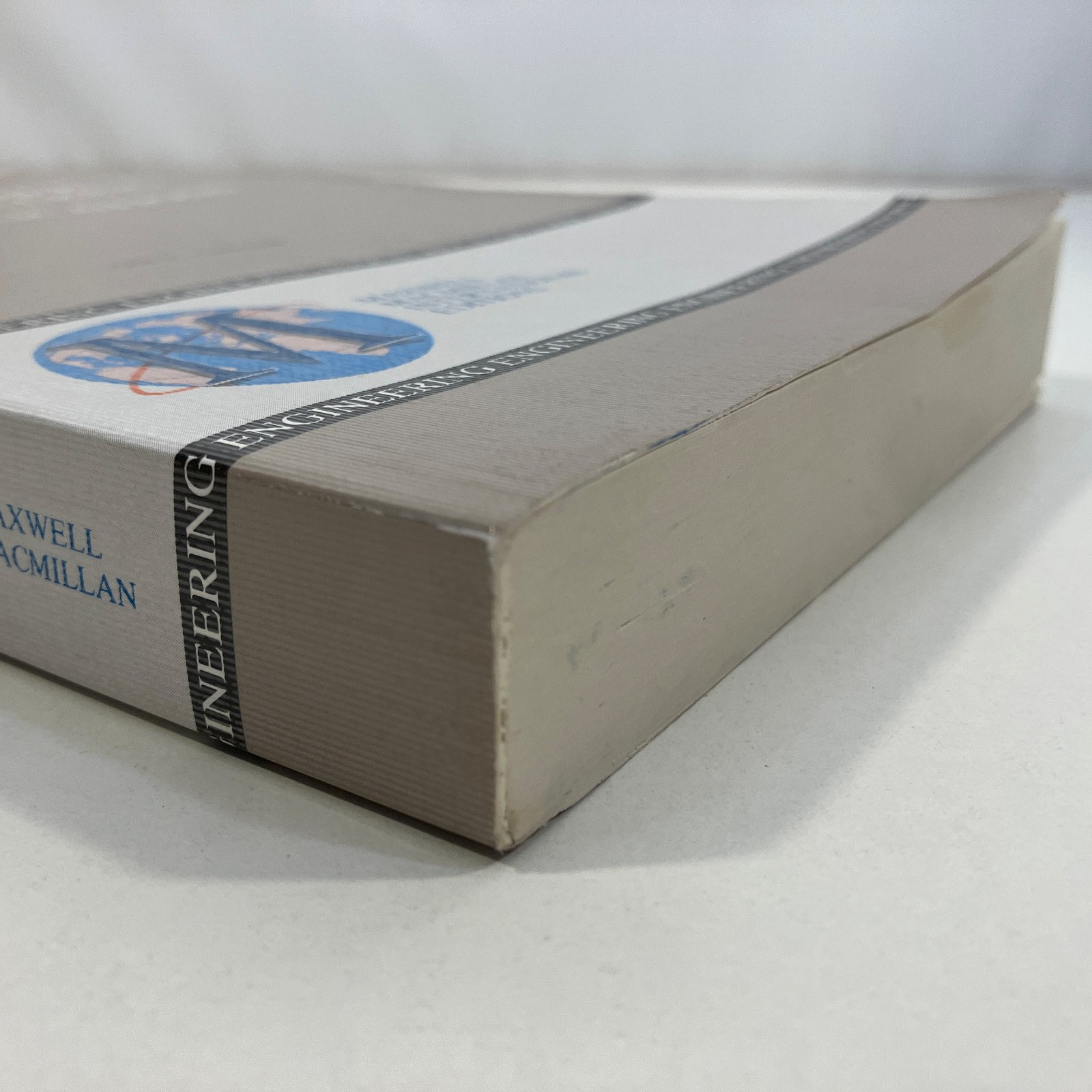 Microwave Engineering and Applications by Om Gandhi Macmillan Pergamon 1989 TPB
