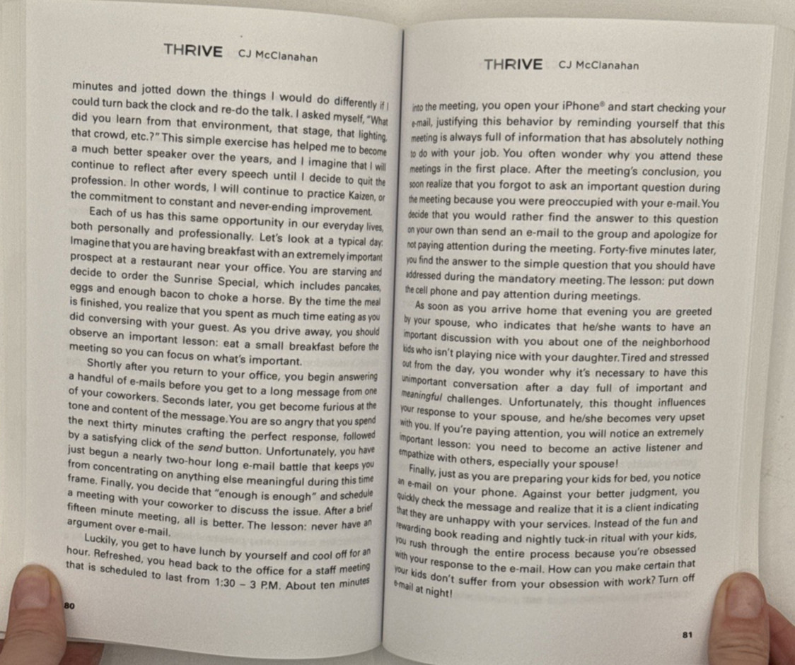 Thrive by CJ McClanahan, SIGNED Paperback Book 2011, B178