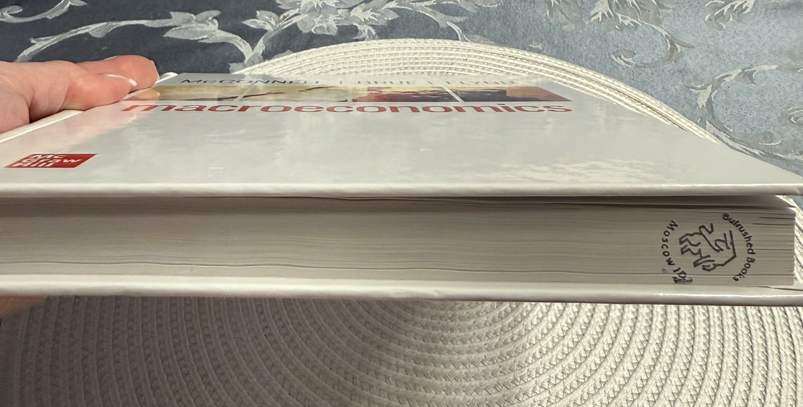 Macroeconomics 22nd Edition McConnell, Brue, Flynn (Hardcover)ISBN 9781264112456