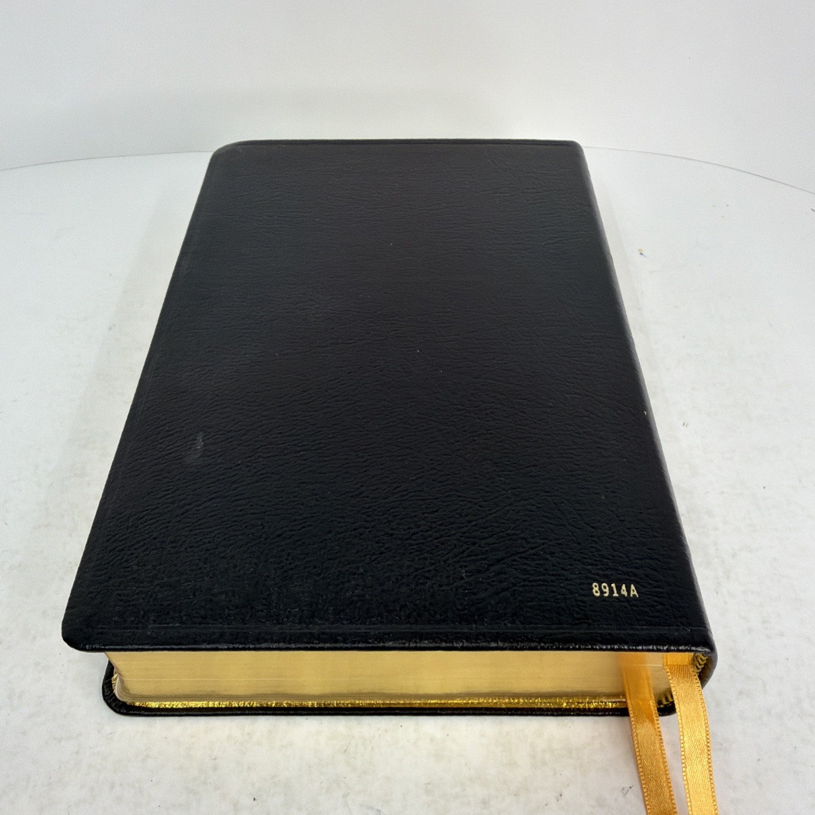 New Oxford Annotated Bible with Apocrypha Revised Standard Version Black Leather