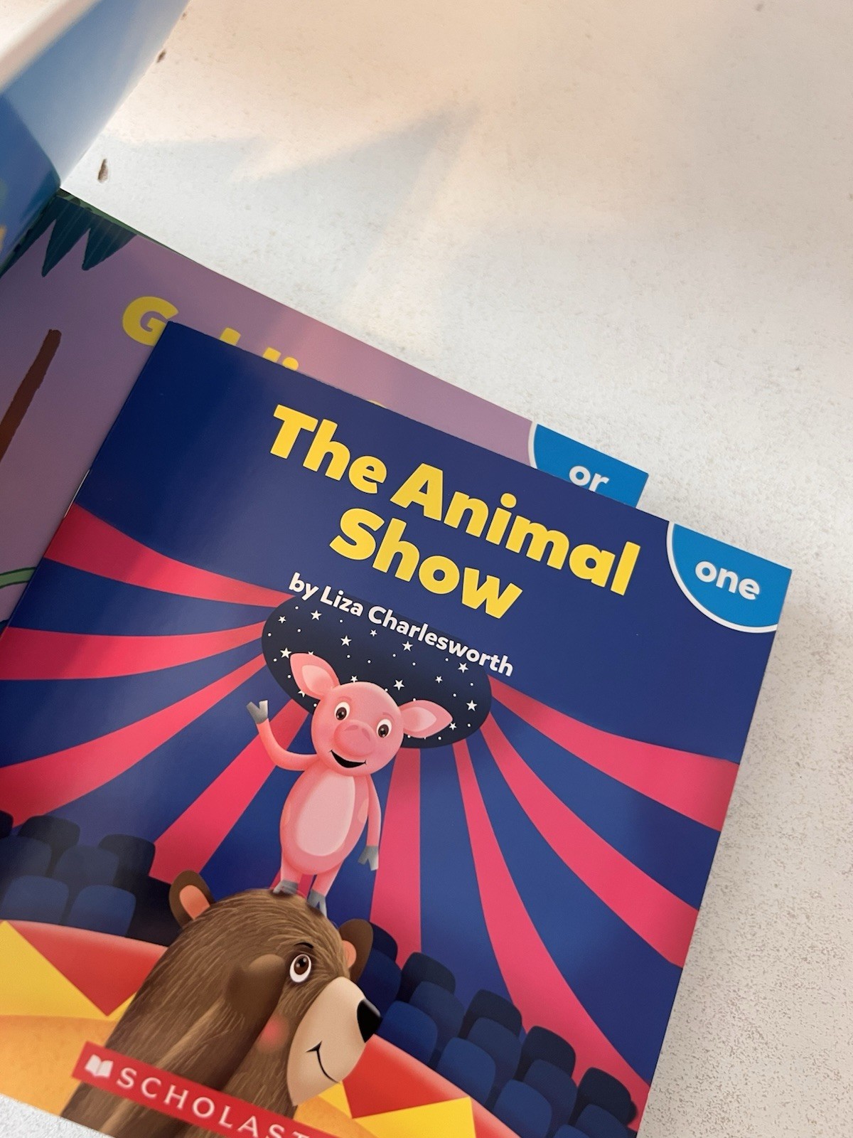 SIGHT WORD STORIES: Guided Reading Level B: Fun Books That Teach 25 Sight Words