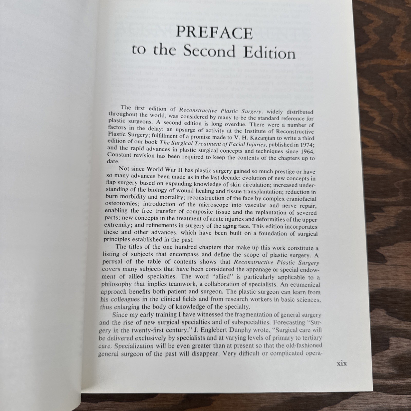 RECONSTRUCTIVE PLASTIC SURGERY: PRINCIPLES AND PROCEDURES John Converse 7 Vol