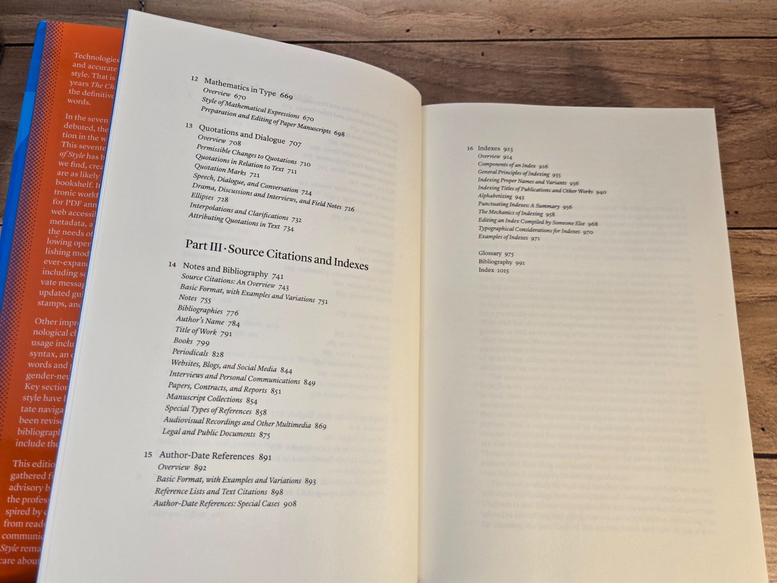The Chicago Manual of Style 17th Edition Hardcover Writer Editor Publisher Guide