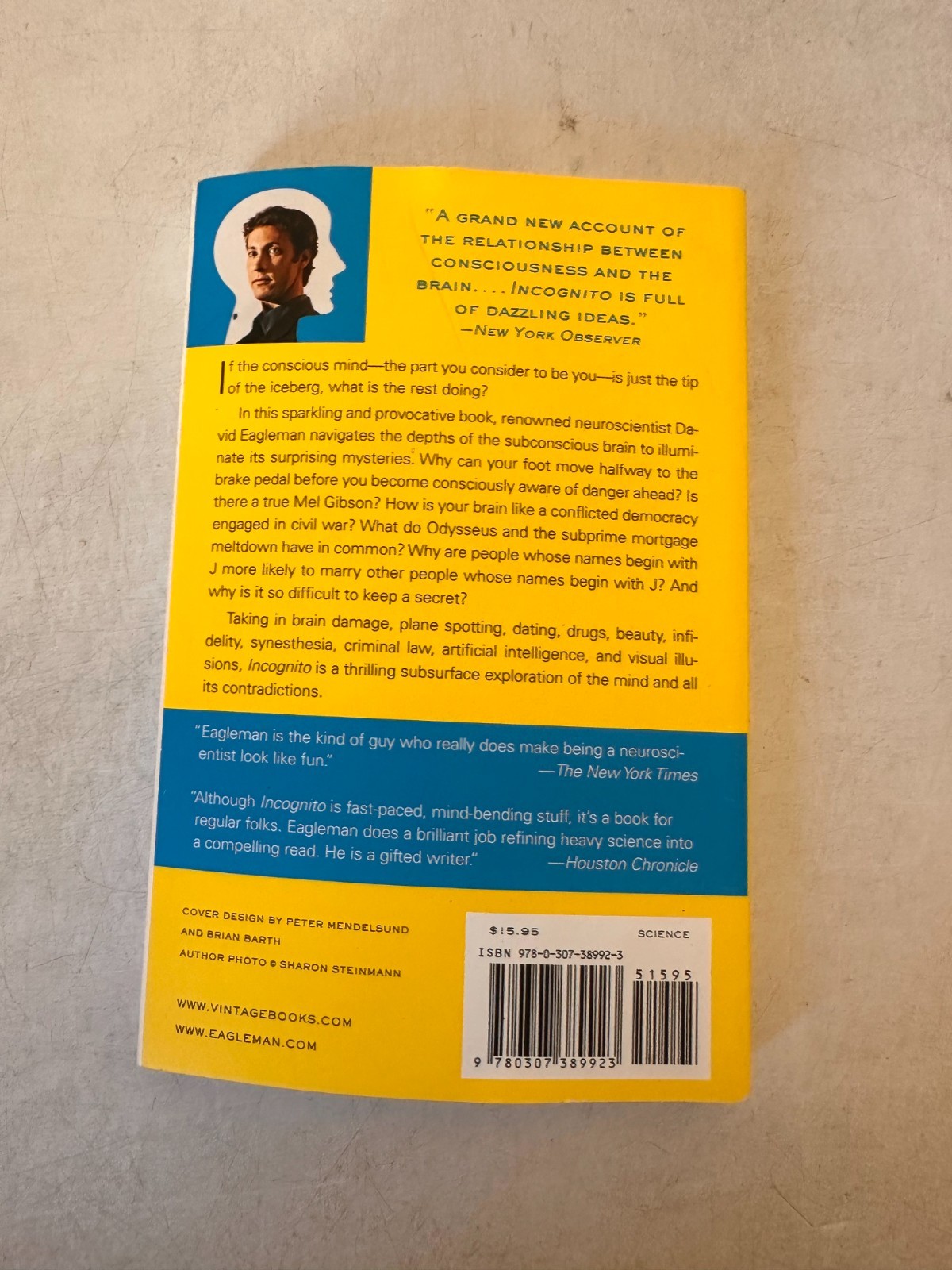 Incognito: The Secret Lives of The Brain (Canons) by David Eagleman