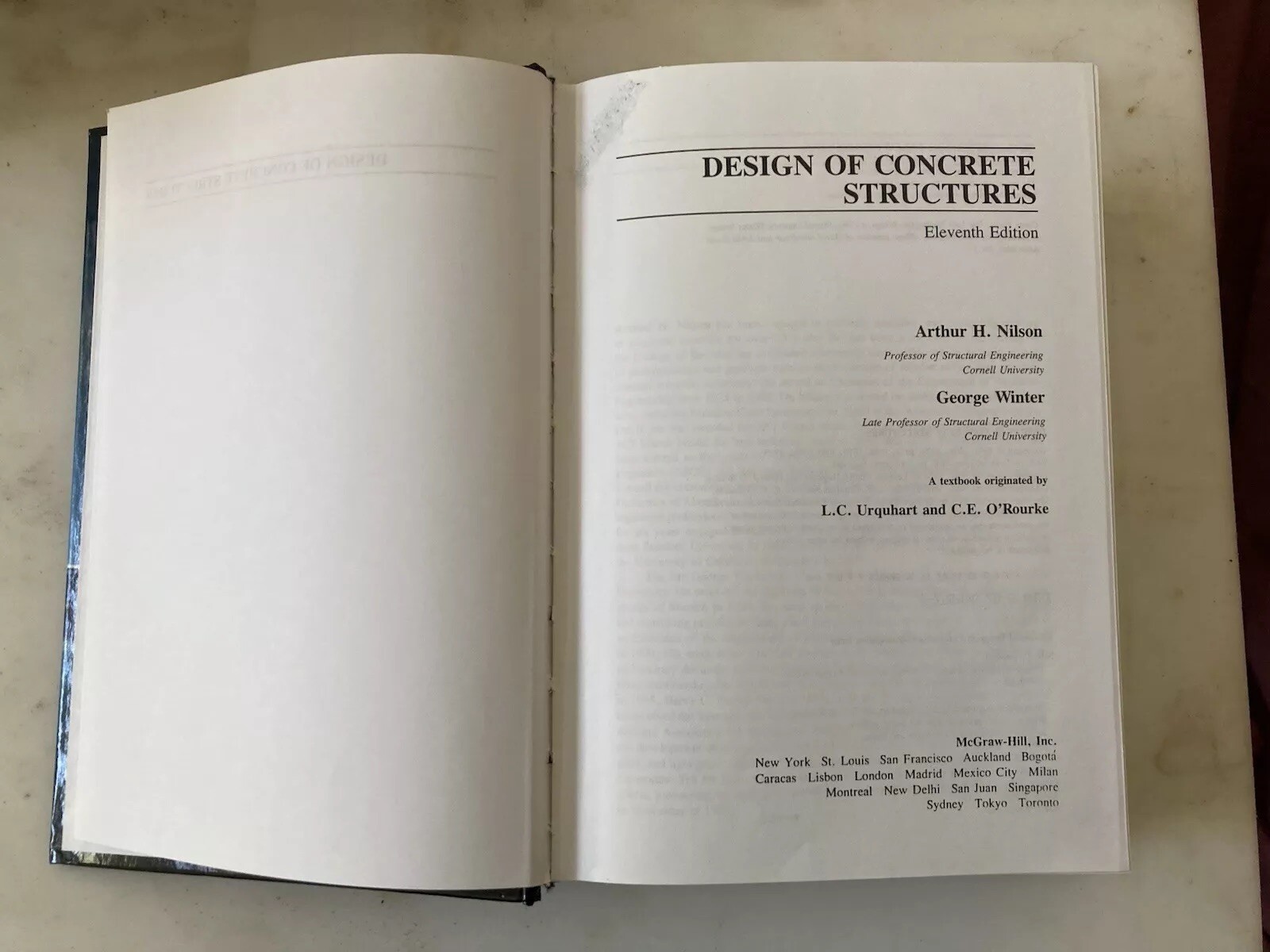 Design of Concrete Structures by Arthur Nilson, George Winter