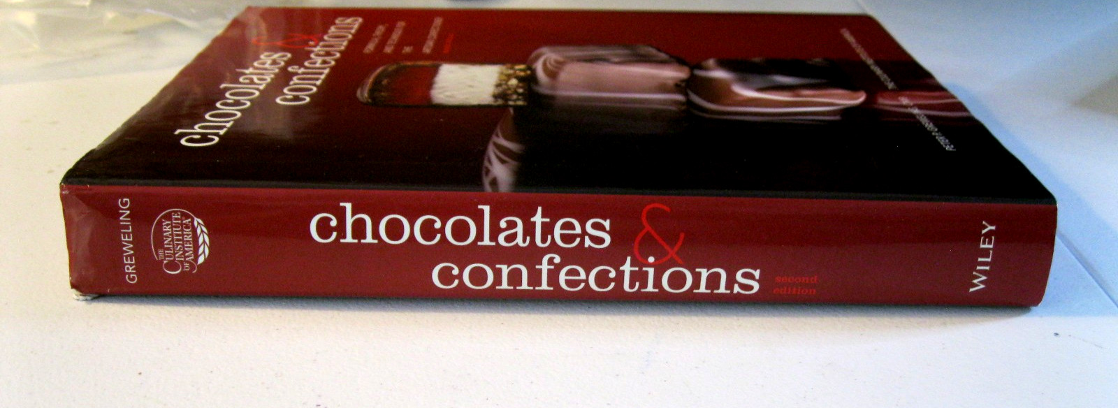 Chocolates and Confections: Formula, Theory, and Technique for the Artisan C…