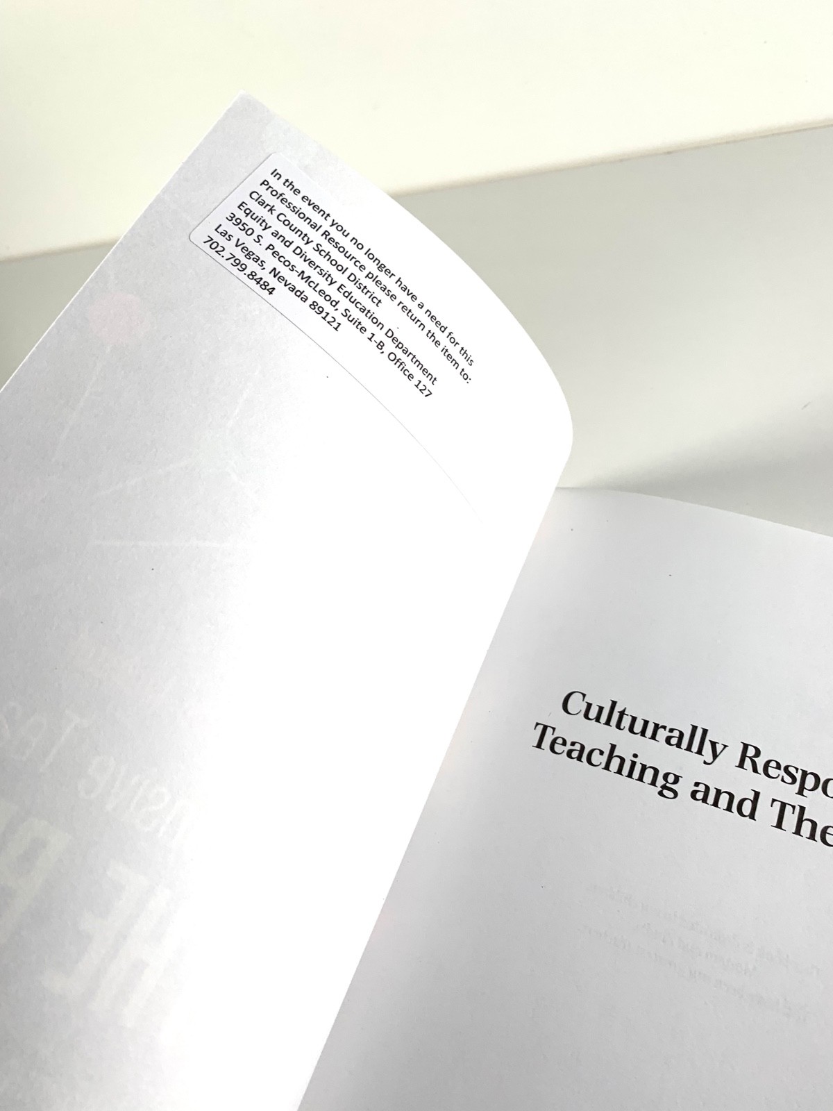 CULTURALLY RESPONSIVE TEACHING AND THE BRAIN PROMOTING AUTHENTIC ENGAGEMENT book