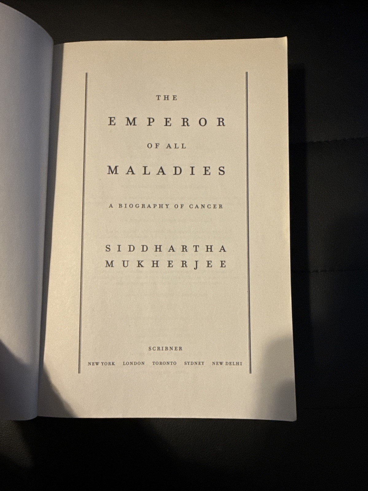 Emperor of All Maladies : A Biography of Cancer by Siddhartha Mukherjee…