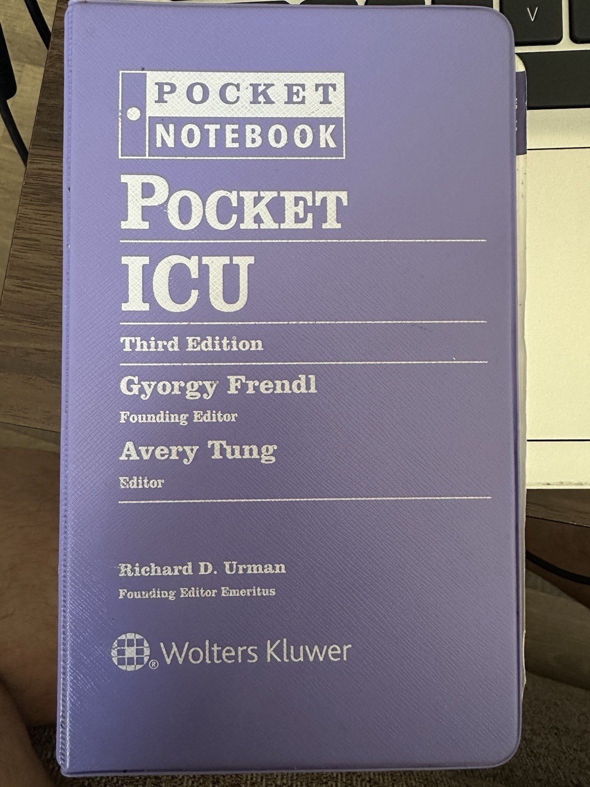 Pocket ICU by Avery Tung and Gyorgy Frendl