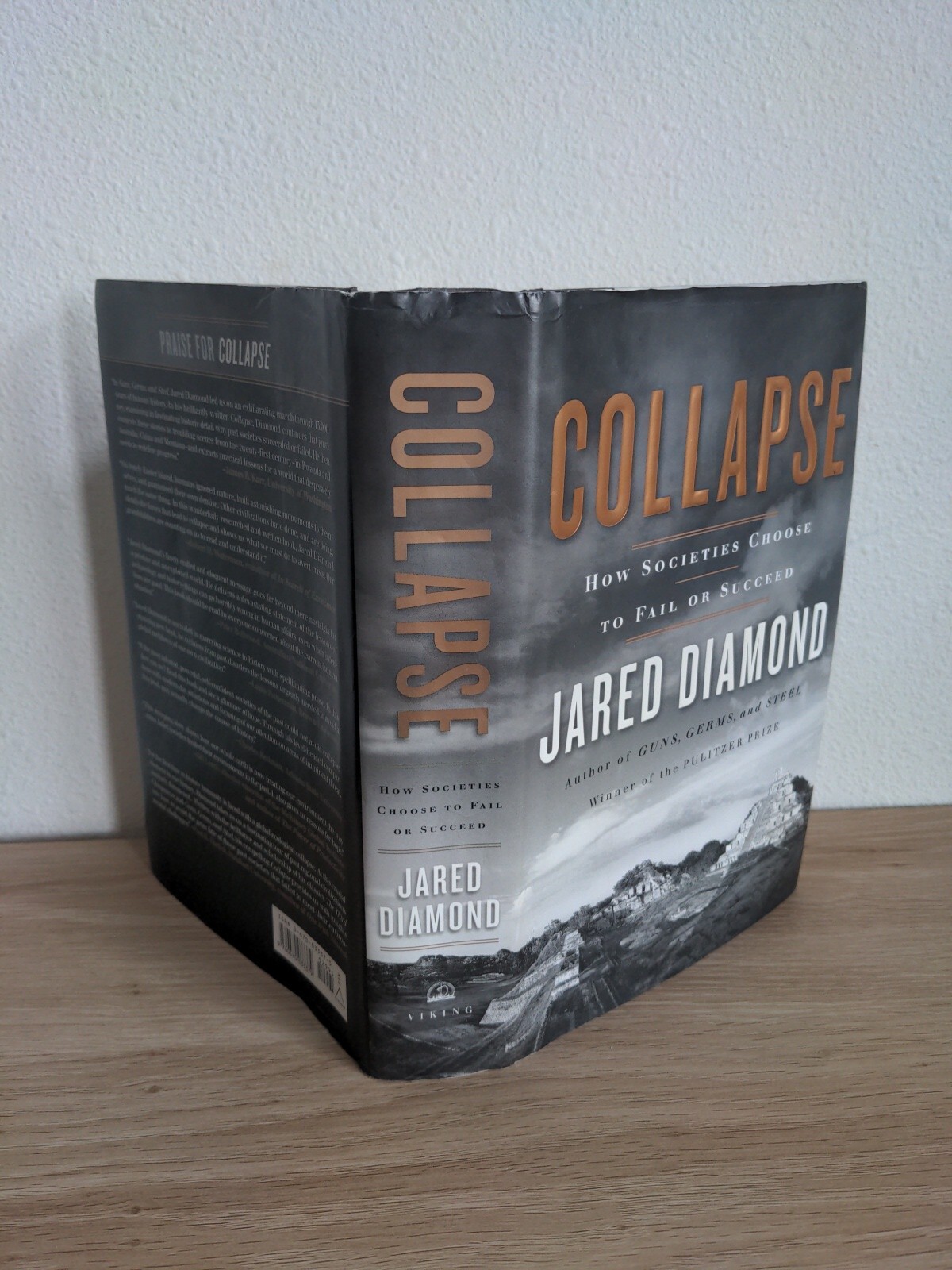 Signed! Collapse by Jared Diamond Autographed Hardcover 1st Edition Print