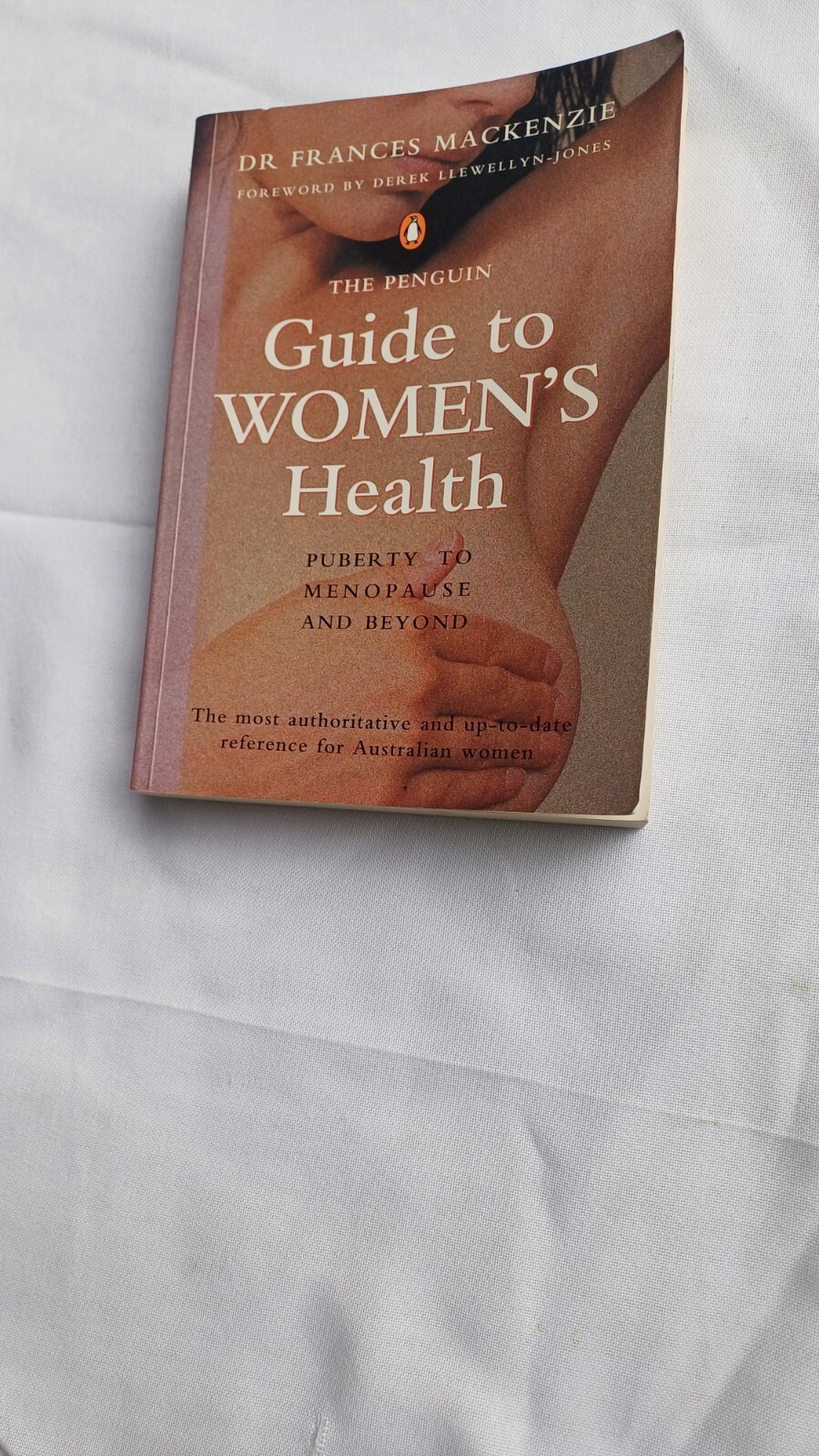 Used Book Penguin Guide to Women’s Health Australian 440 pages Very Good