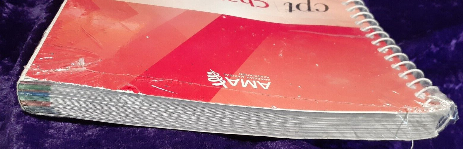 CPT Changes 2022 An Insider’s View Spiral Book*TORN PLASTIC,FOLDED CORNER