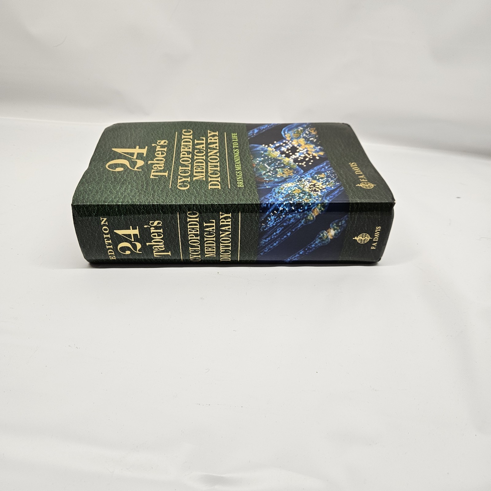 Taber’s Cyclopedic Medical Dictionary by Donald Venes 2021 Illustrated Paperback