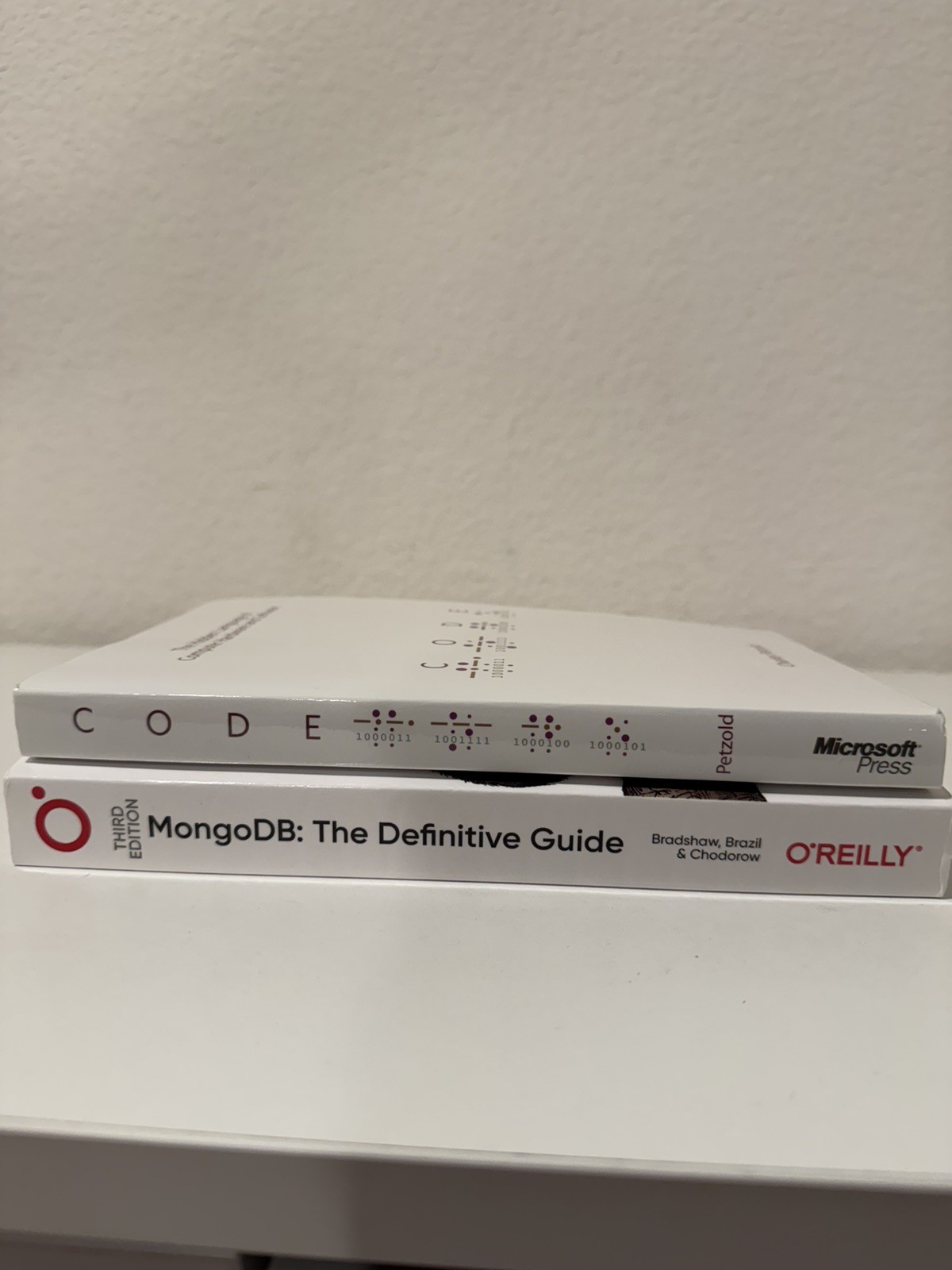 Coding Books : The Hidden Language of Computer Hardware and Software / MongoDB …
