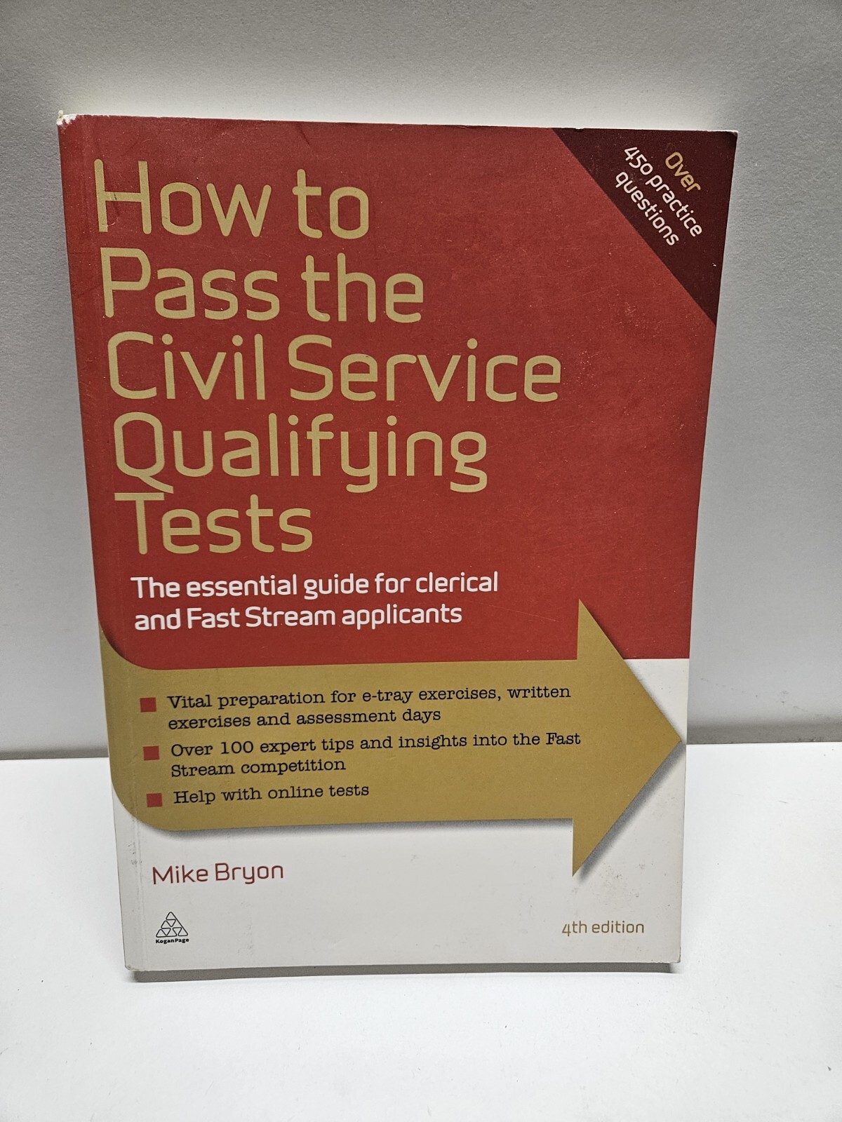 How to Pass the Civil Service Qualifying Tests: The Essential Guide for Clerical